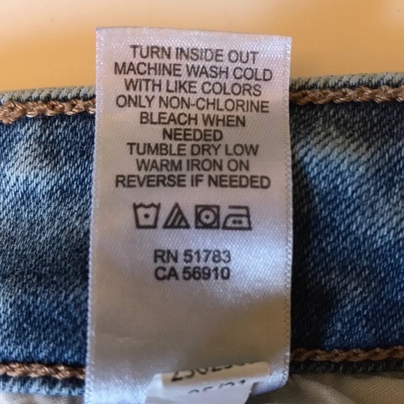 Maurice’s High Rise Light Wash Skinny Jeans Size Large - Picture 9 of 9